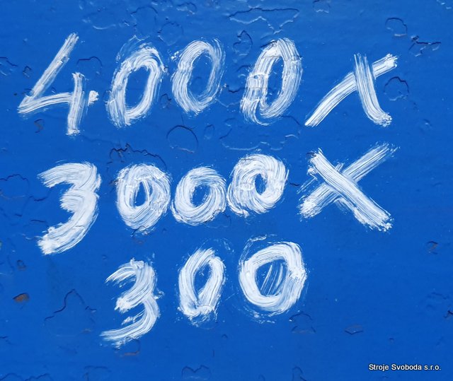 Litinová deska 4000X3000X300 (Litinova deska 4000X3000X300 (19).jpg)